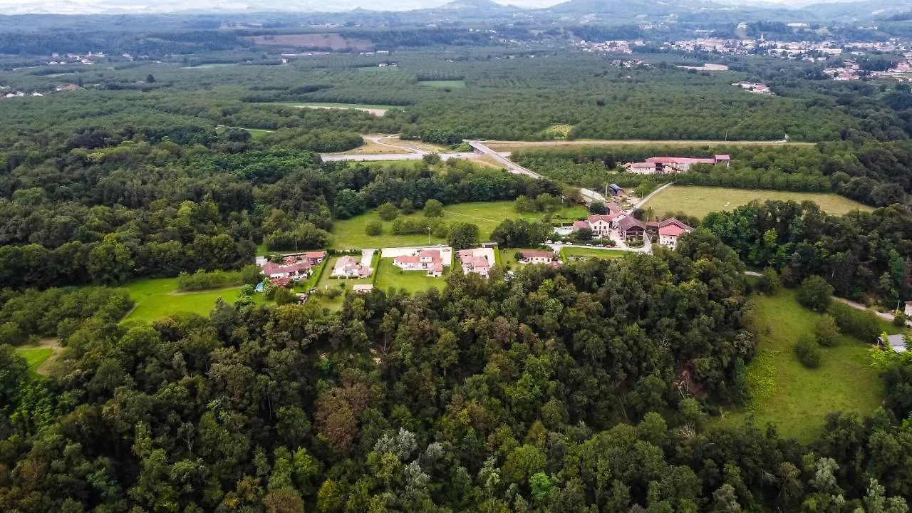 La Vallee Des Noyers Beaulieu  Frankrijk